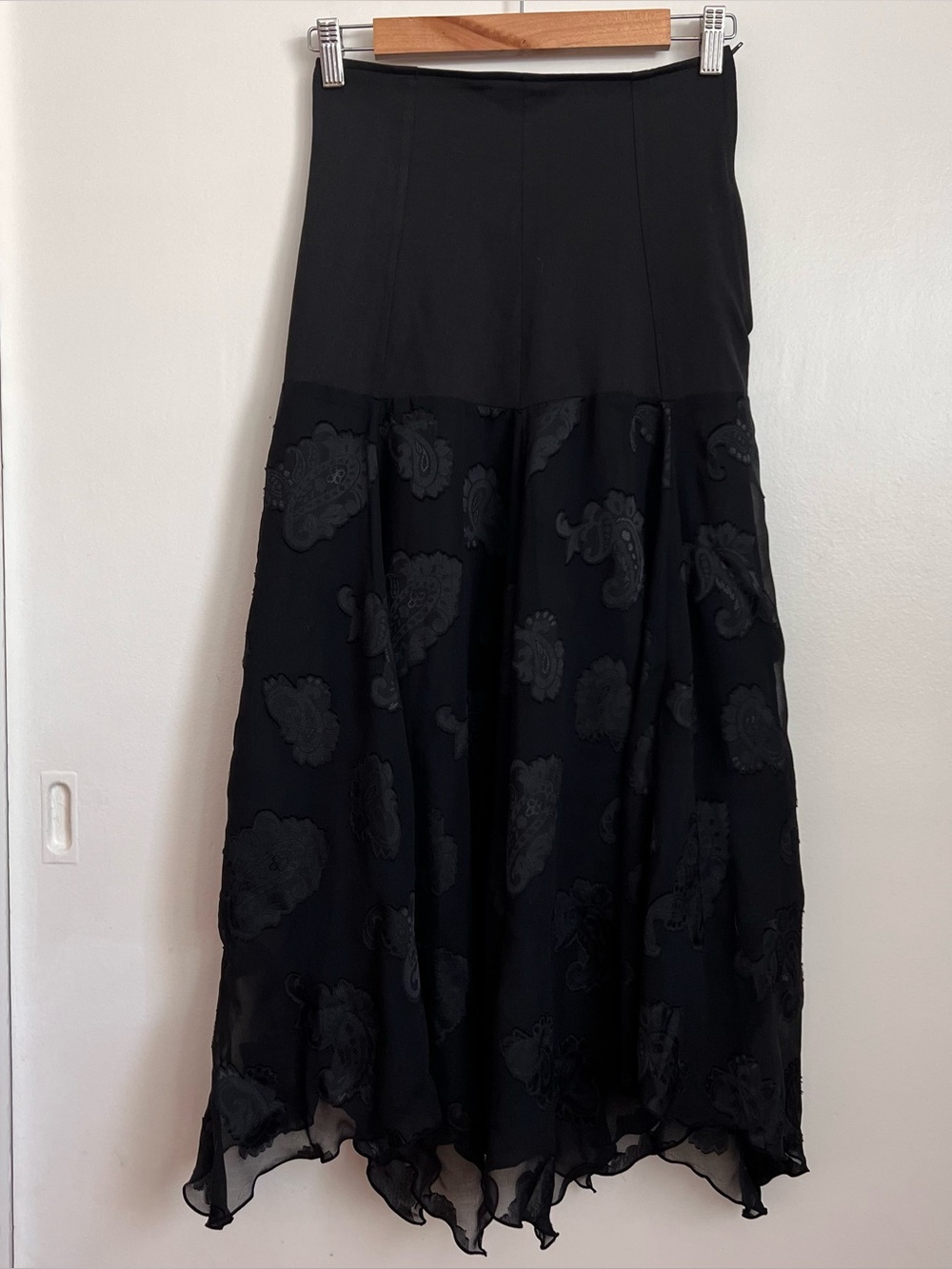 VINTAGE Black High Waist Drop Waist Lace Midi Skirt Size S